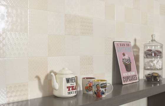 Aline (Aleluia Ceramicas)