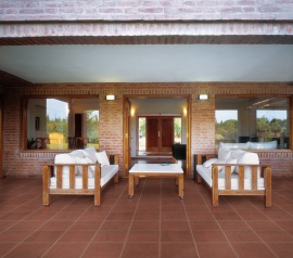 Stone Estima