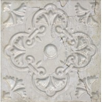 Aged White Ornato Mix 20х20