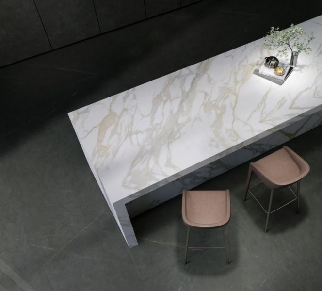 Alaska Moreroom Stone