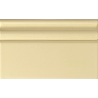 BT02 Battiscopa Crema 12x20