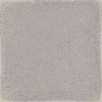 E634 Chalk Silver 20x20