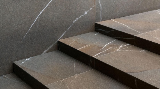 In-side (Laminam)
