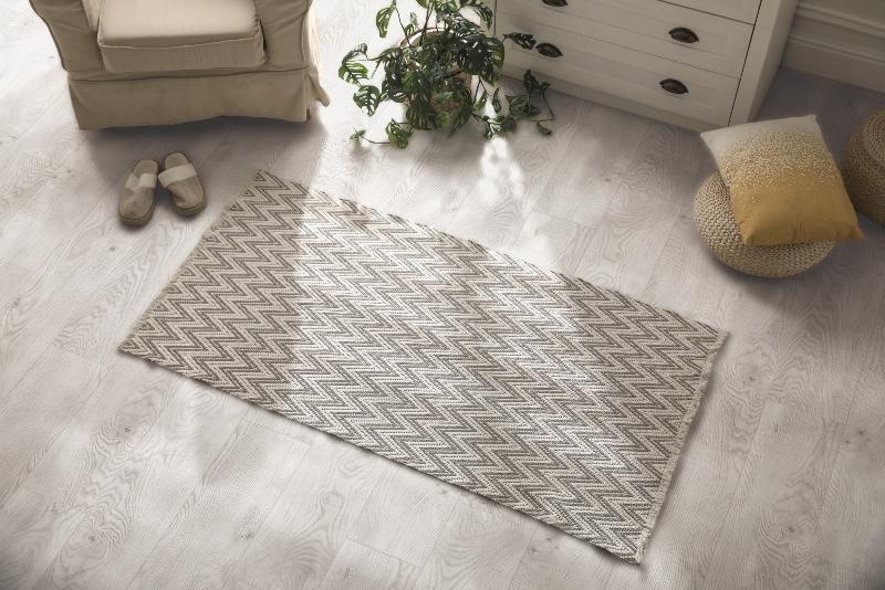 Sandra Global Tile