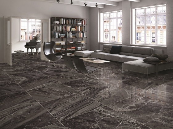 Titan Black (PrimaVera)